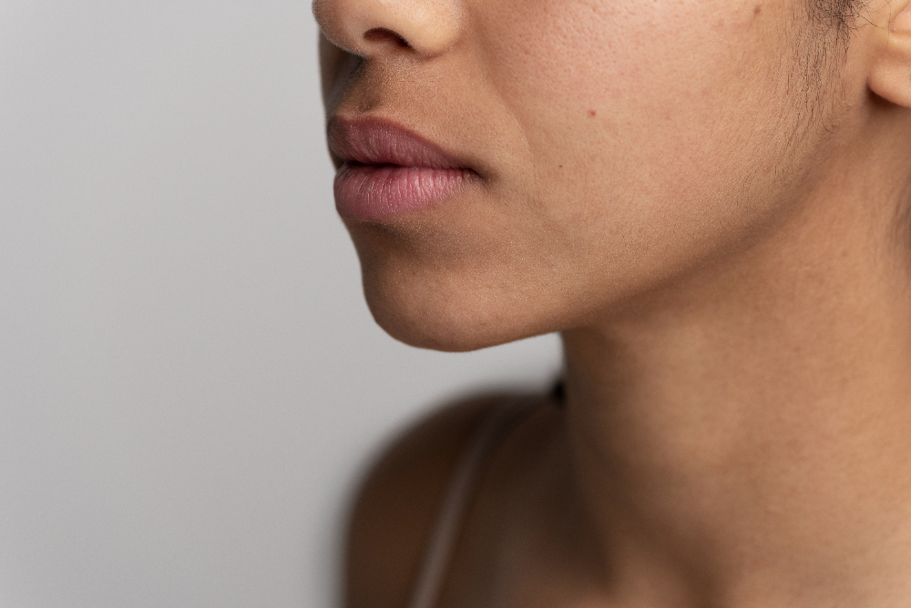 Como fazer uma Maquiagem para tirar manchas? 6 Maquiagem para tirar manchas